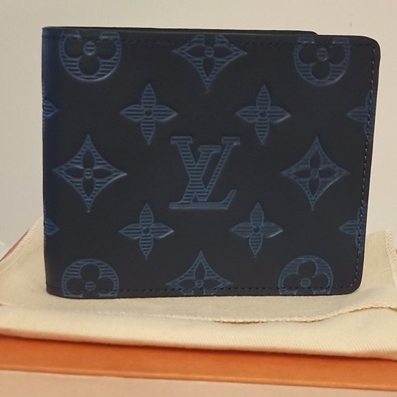 SOLD! BNWT LV Monogram Shadow Multiple Wallet in Rare Navy (Full Inclusion) - Picture 5 of 16